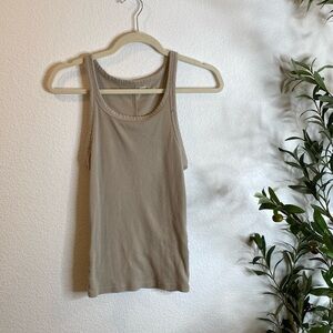 beige ribbed tank
